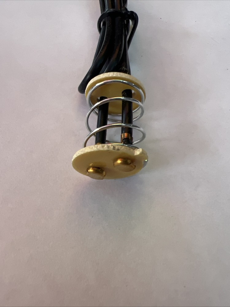 Interior Door Light Bulb Socket .Double Contact Pigtail. Dorman 85801 (2pack)
