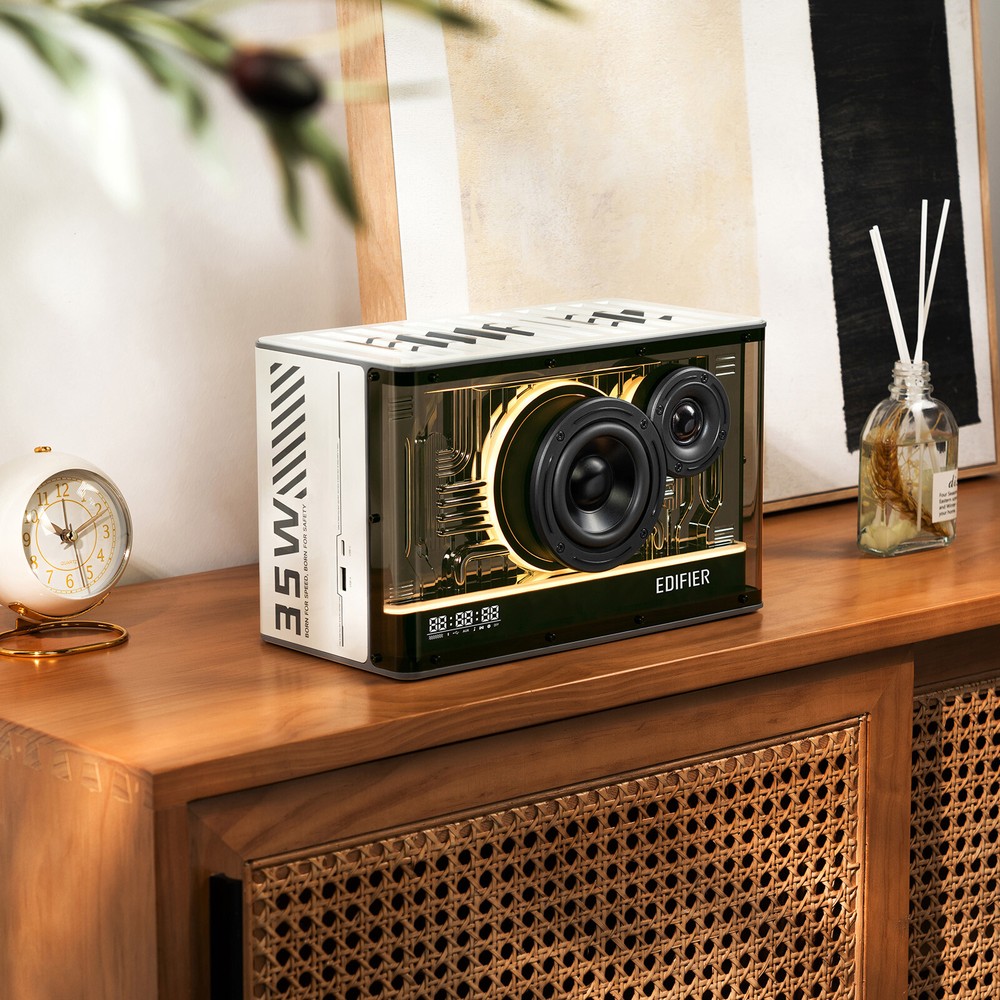 Edifier QD35 Tabletop Bluetooth Speaker GaN Fast Charging Splendid Light Effects