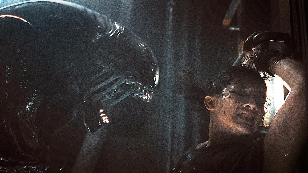 Alien: Romulus (4K / Blu-ray + Digital) New