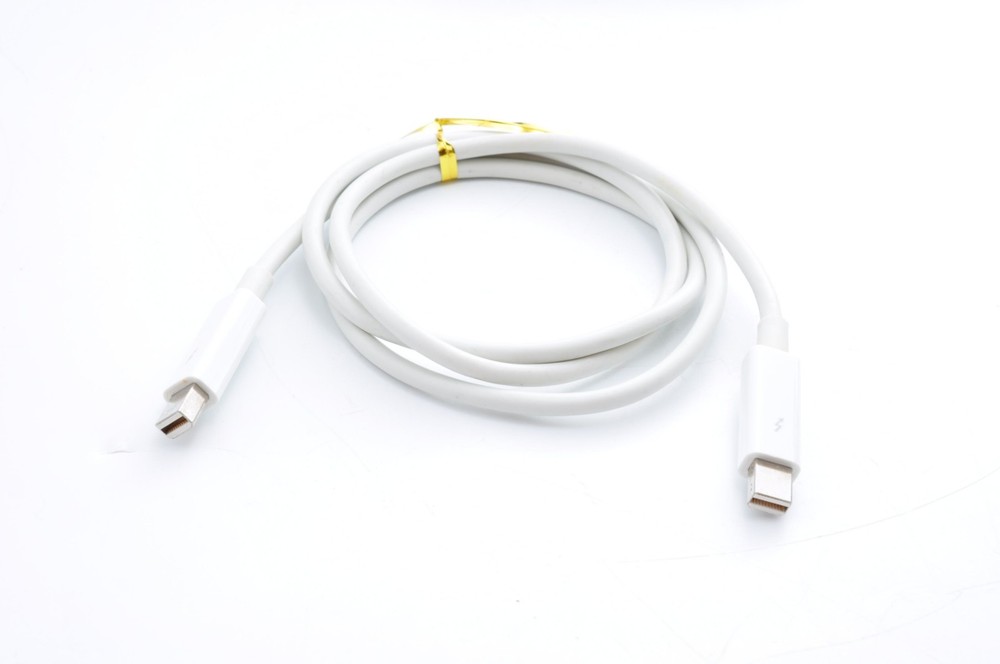 Zoom TAC-2 Thunderbolt Audio Interface ｗ/Cable Working 000366