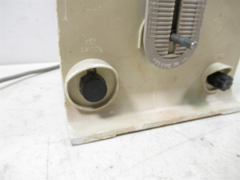 Oxford Laboratories Variable Speed Automatic Dispensor 472 Dispenser