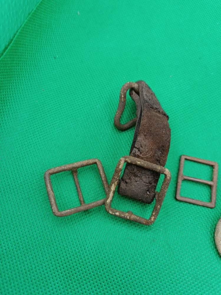 WWII WW2 Original German hook buckle