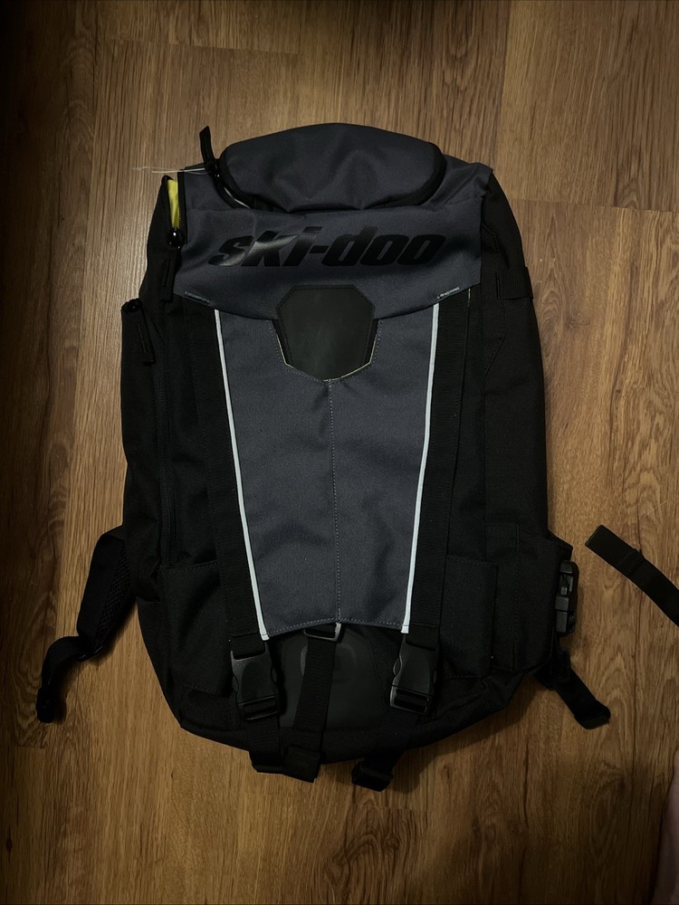 Ski-Doo Elevation backpack (black)