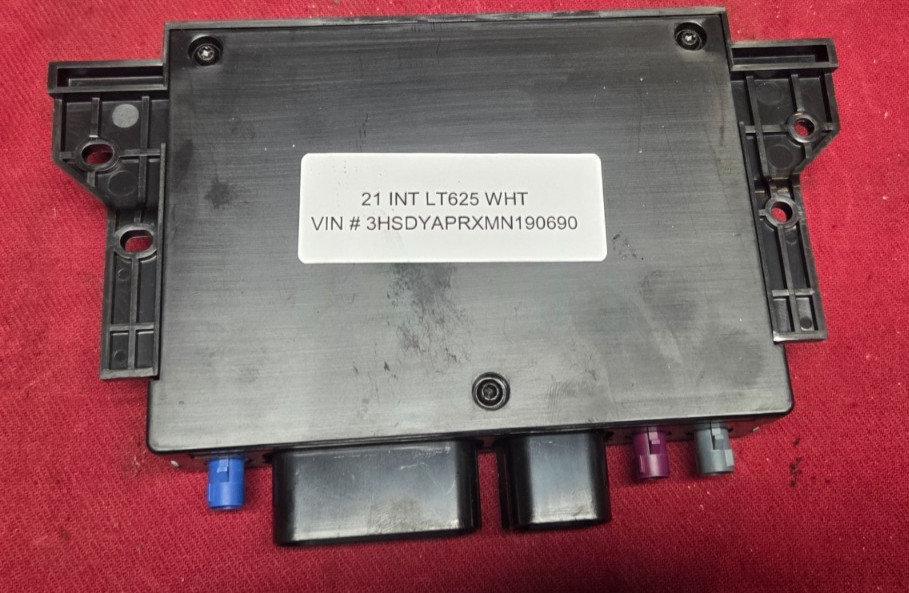 NAVISTAR 4129174C4, Telematic CONTROL Module. ON COMMAND LINK OBD11