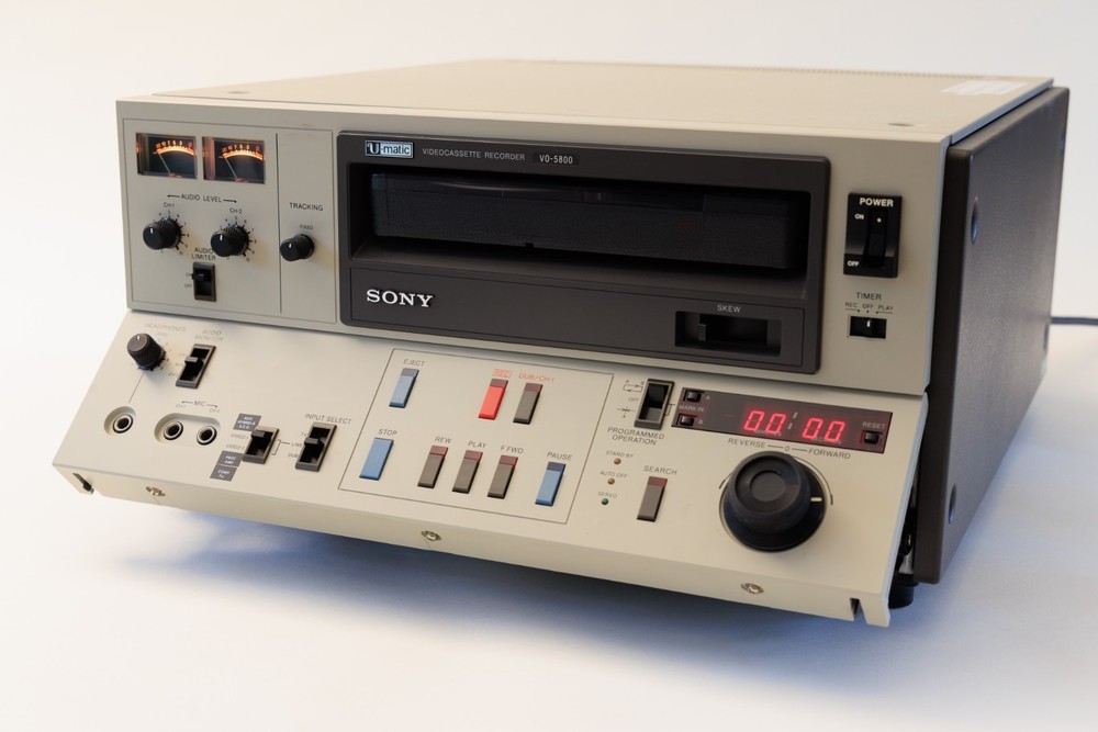 Sony VO 5800 Record/Play Deck U-Matic 3/4"