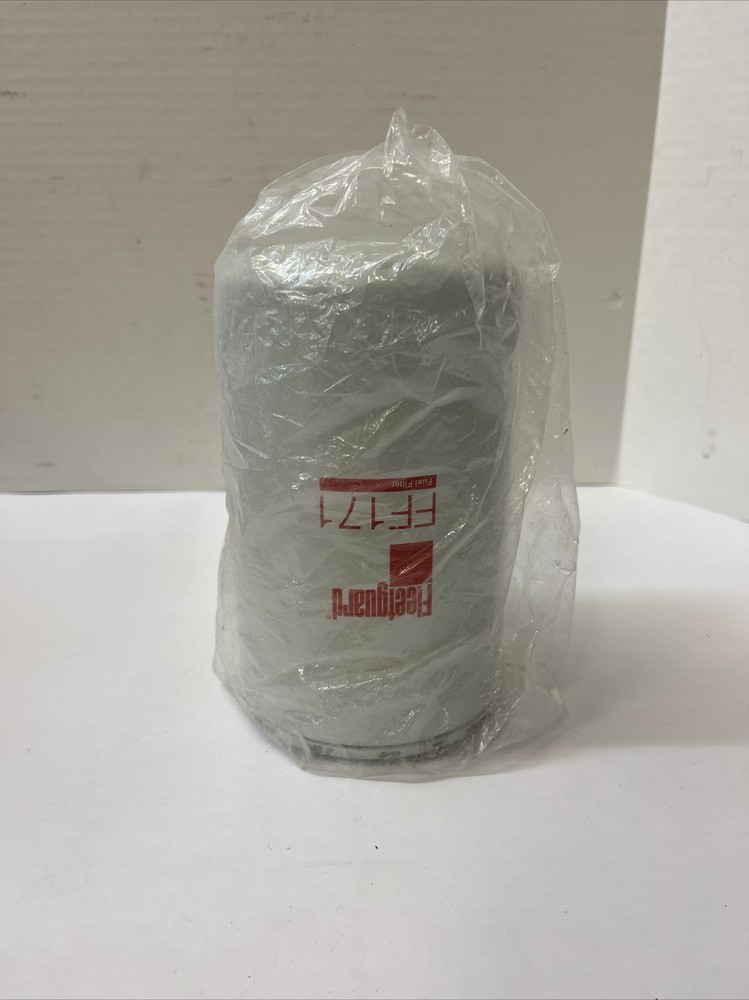 Fleetguard FF171 Fuel Filter