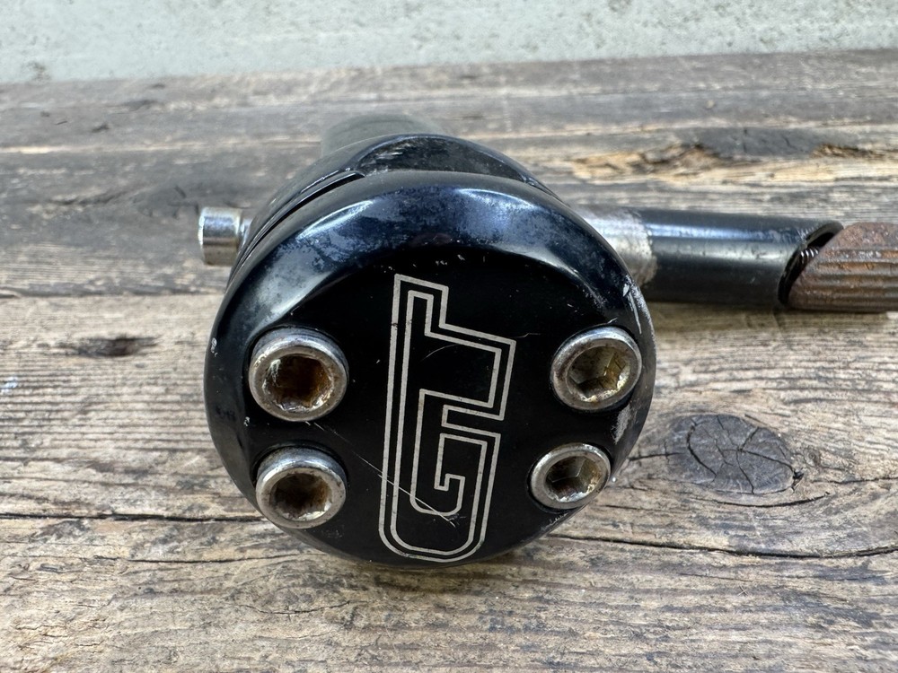 Gt Piston Stem Neck Mid School Black For Threaded Fork