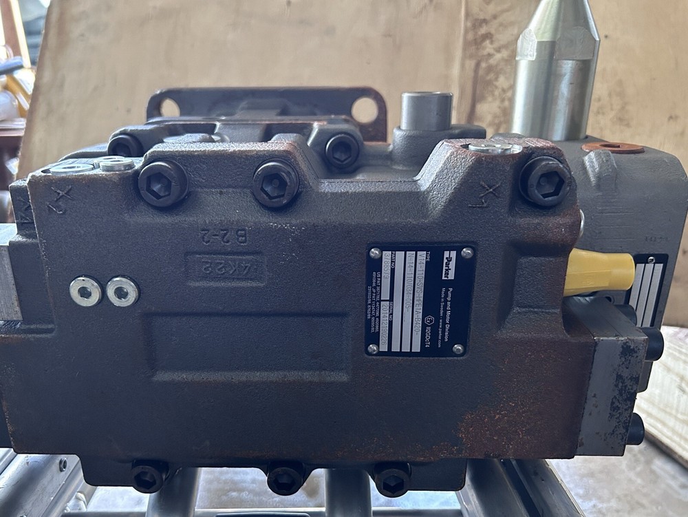 Parker VOAC Variable Displacement Axial Piston Motor V14 110cc Open/Closed Loop