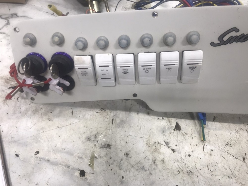 99 Power Quest 290 Enticer Boat dash ignition switch panel board switches