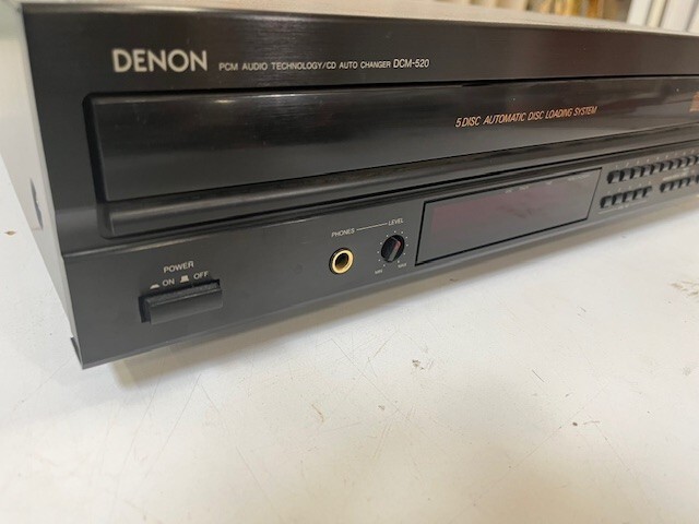 Denon DCM-520 Auto 5-Disc Loading PCM Audio Technology CD Changer