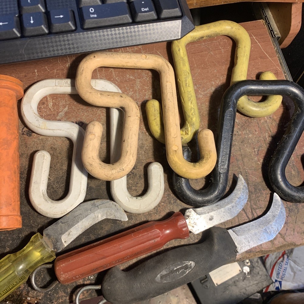 LOT OF LINESMAN TOOLS