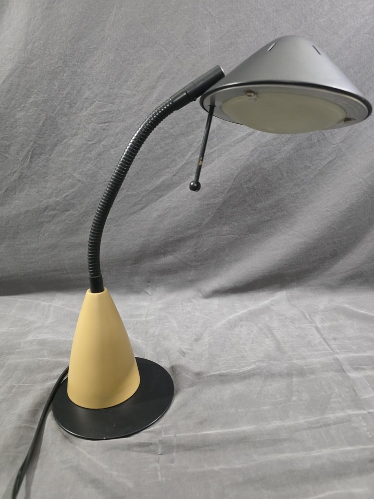 Post Modern Memphis UFO Halogen Reading Desk Lamp - WORKS!