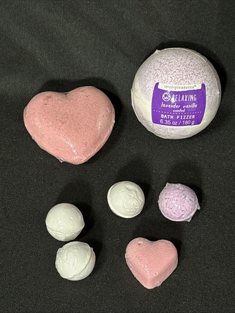bath bombs  Lot Of 7