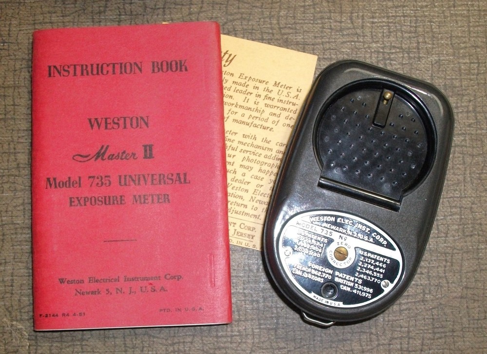 WESTON MASTER 2 Model 735 UNIVERSAL EXPOSURE LIGHT METER with BOX & MANUAL