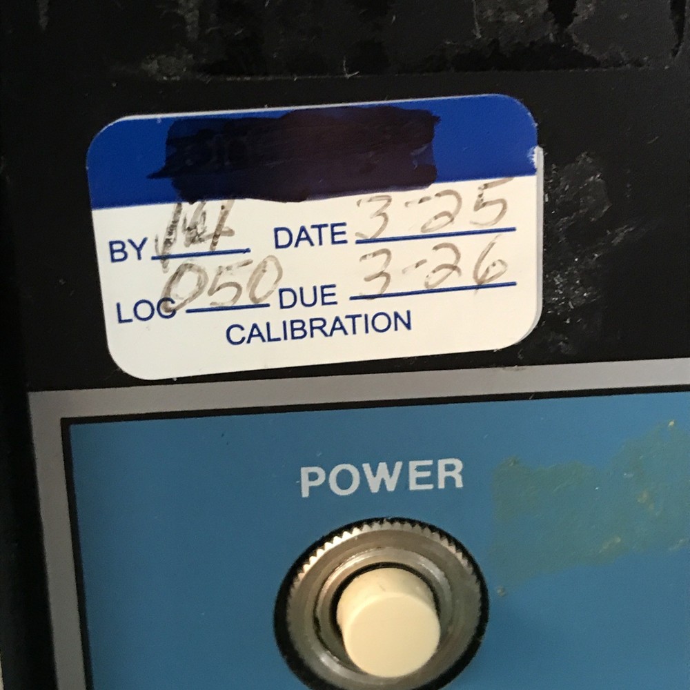 Data Precision 8200 Programmable DC Voltage Current Calibrator GPIB