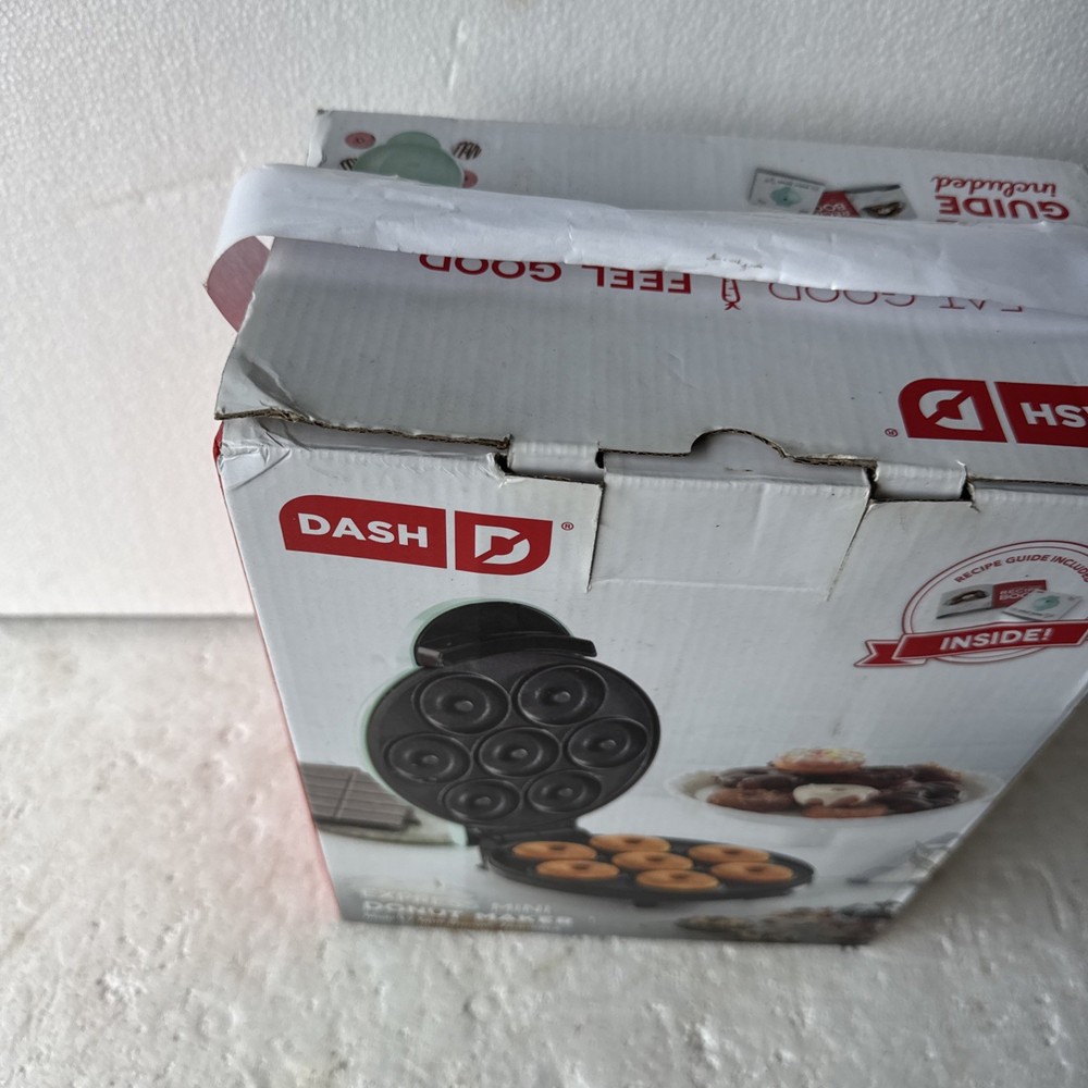 New DASH Express MINI DONUT MAKER With Recipe Guide