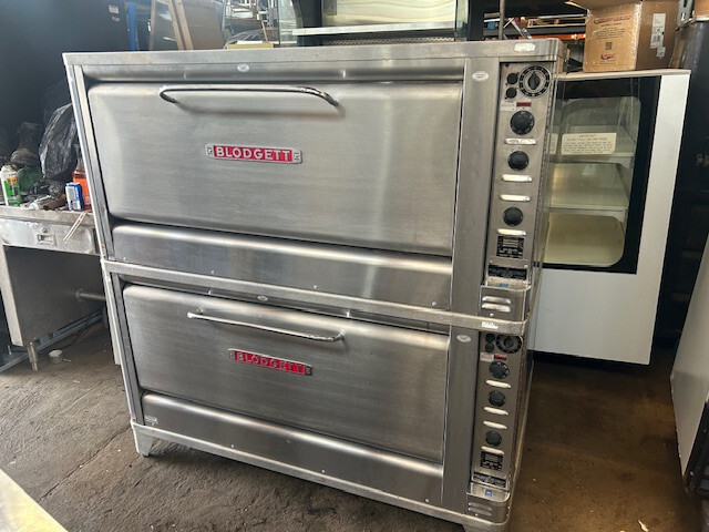 Blodgett (1214) Electric Roasting/Deck/ Pizza ovens (480, 3phase)