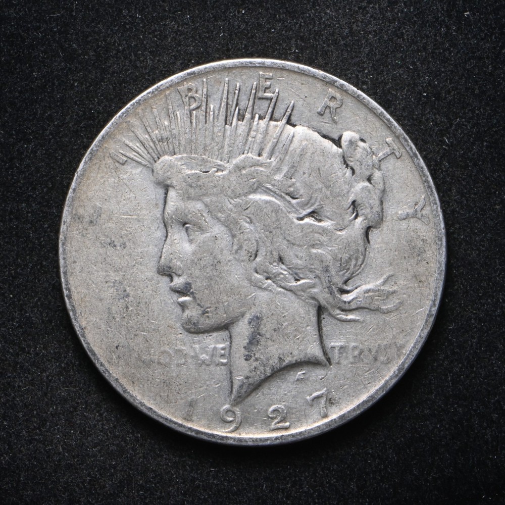 1927-D Peace Silver Dollar (cn16871)