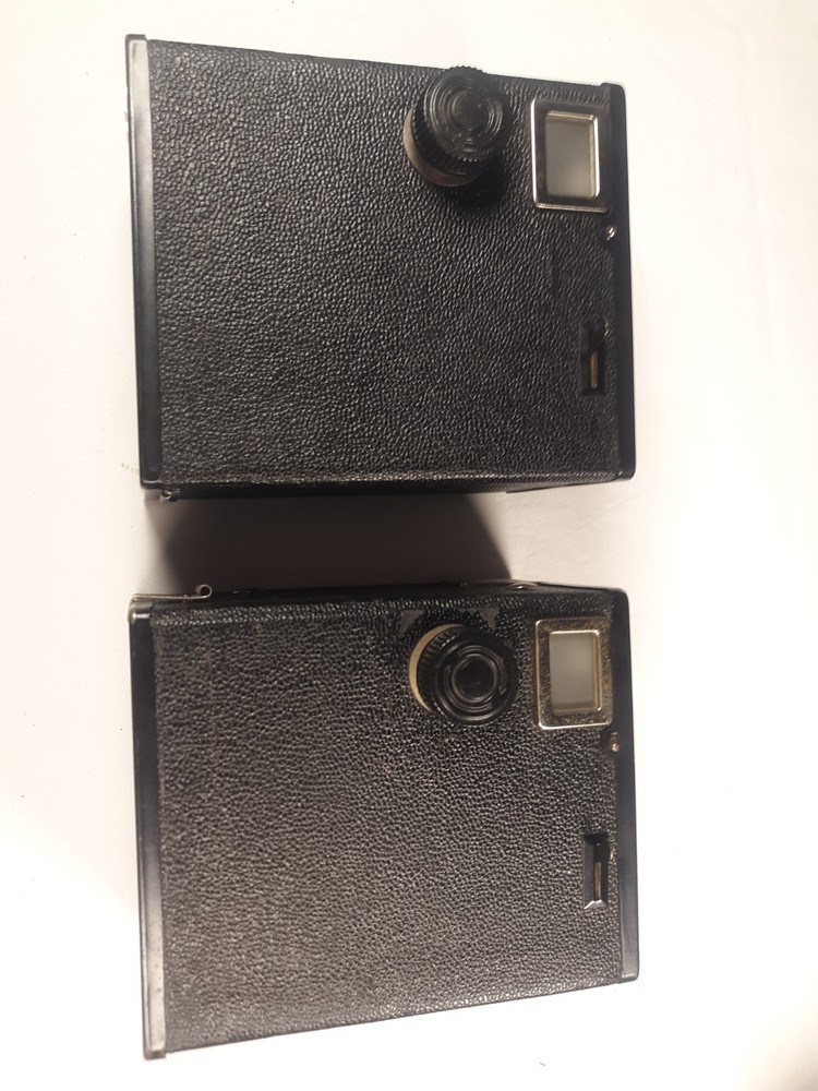 2 Agfa Ansco B2 Cadet Medium Format Box Camera