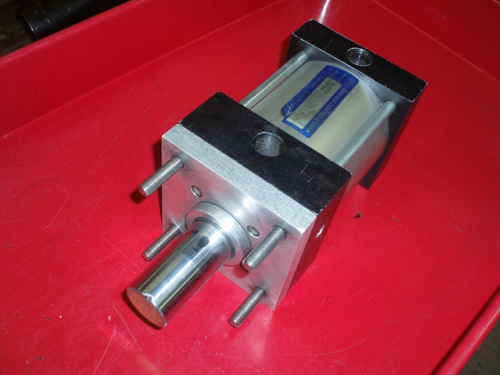 CHICAGO CONTROLS  PNEUMATIC LINEAR CYLINDER  #DA-2216  STROKE: 2.5"