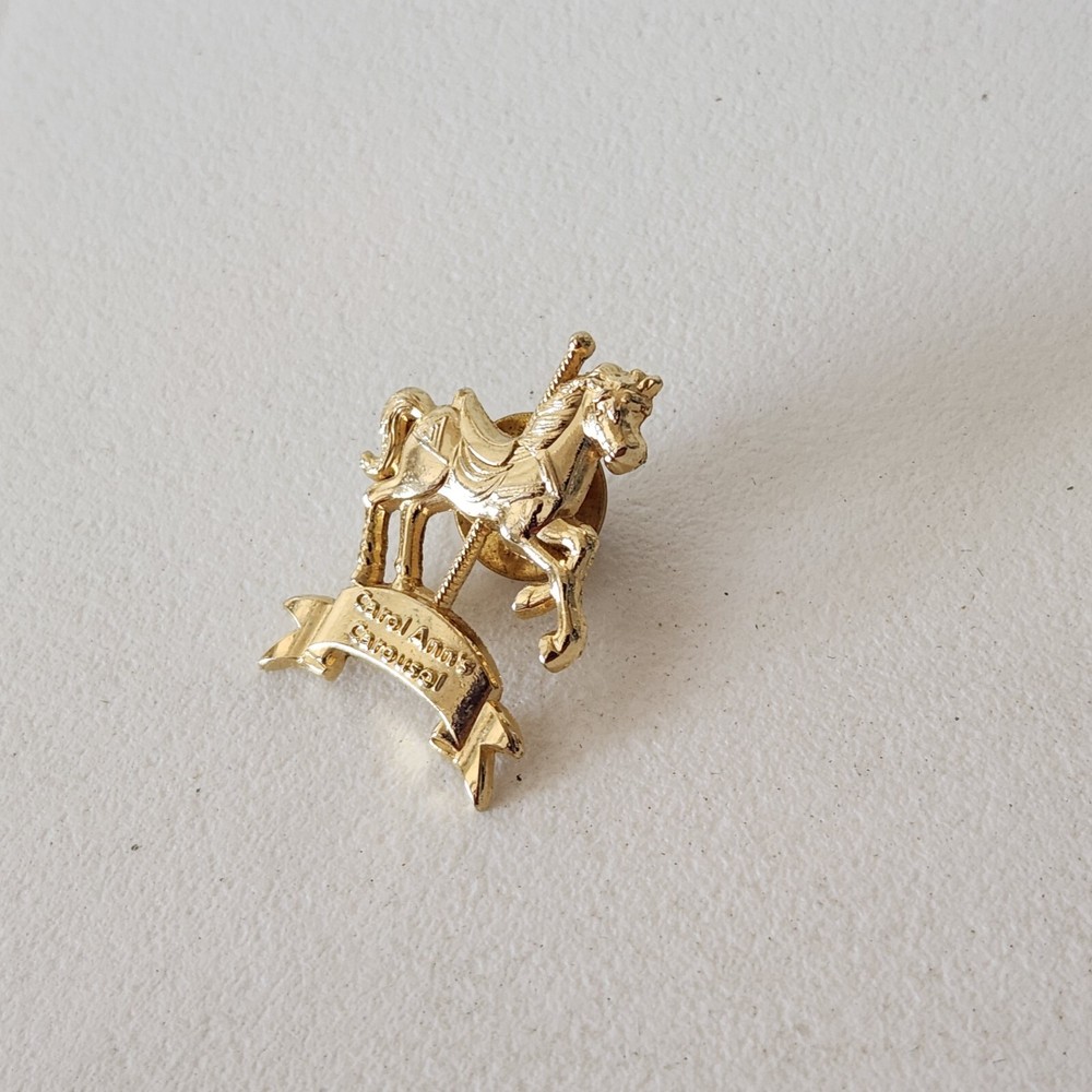 Carol Ann's Carousel - Cincinnati Parks Lapel Hat Jacket Pin