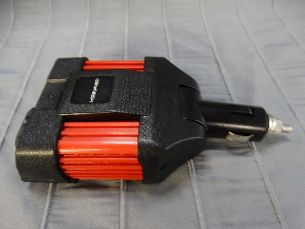 Cen-Tech Power Inverter 80 watts USB port