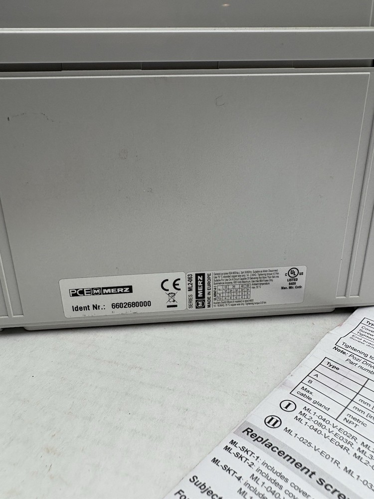 PCE ML2-063 6602680000 Switch Enclosure