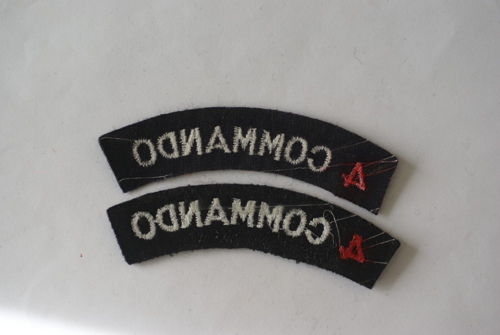 British Army 4 Commando shoulder titles, red and white stitching