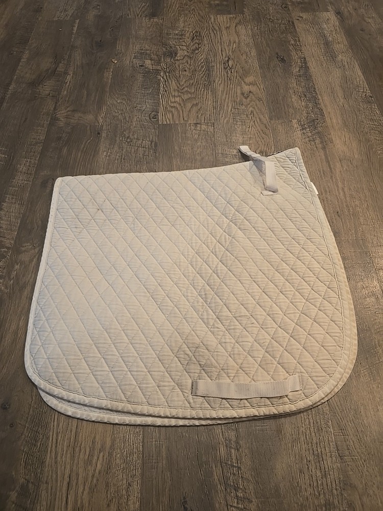 dressage saddle pad