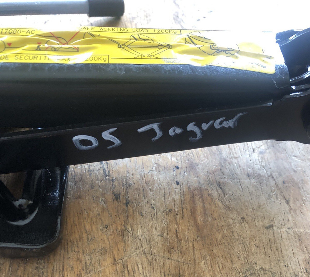 2005 Jaguar Type S Spare Tire Jack