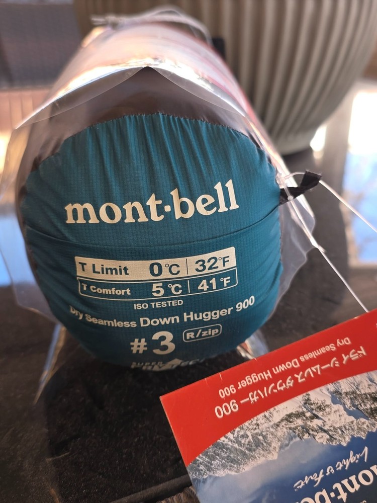 MONTBELL Seamless Down Hugger WR 900 #3 Sleeping Bag
