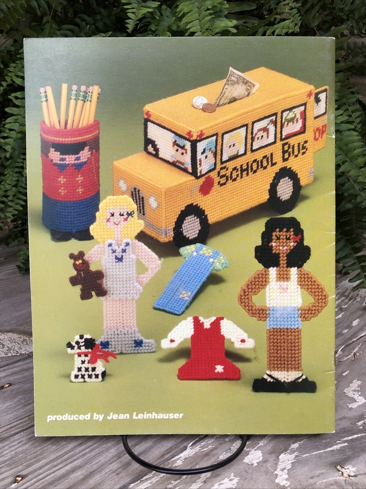 Vtg 1981 Kid Stuff Plastic Canvas Pattern Leaflet Book Clock Bus Clown Blocks