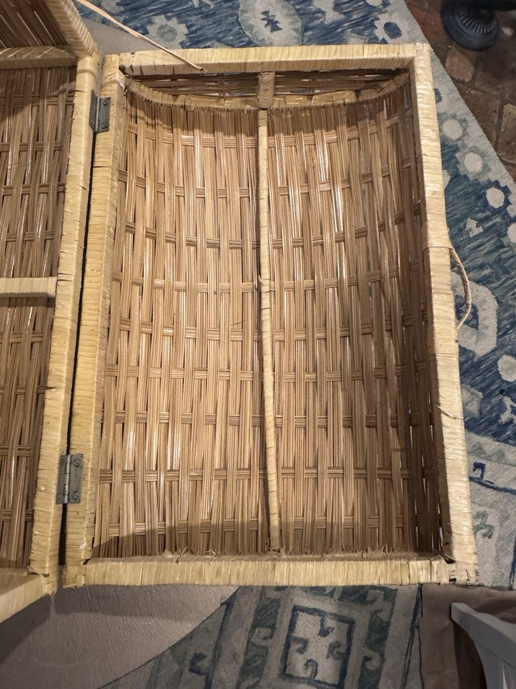 Wicker Rattan Sunburst Storage Chest Split Reed Large