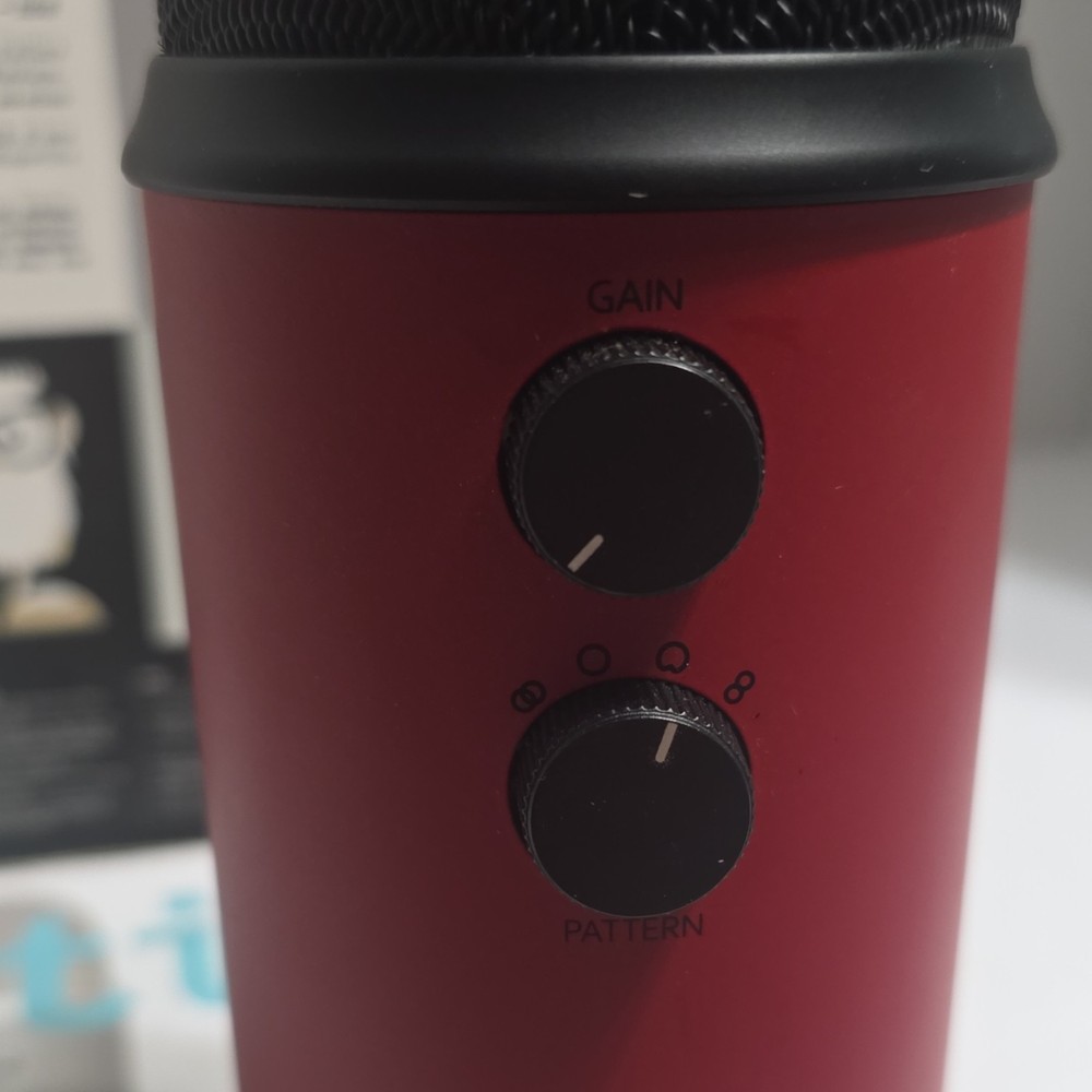 Blue Yeti USB Freestanding Microphone Red Mute Button Adjustable Gain