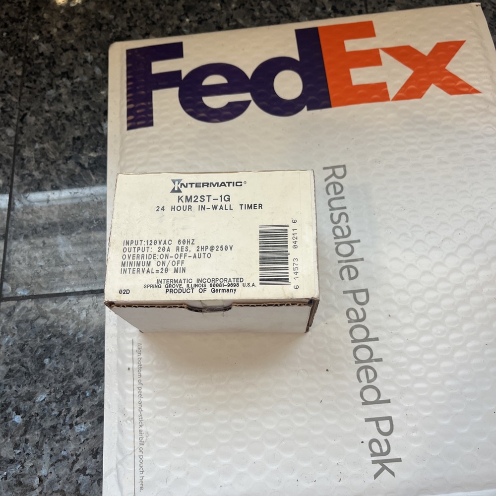 INTERMATIC KM2ST-1G Timer,Mechanical,120V,20A,Wall Switch FEDEX Special