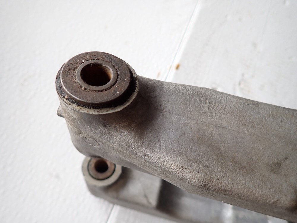 1990 1999 Suzuki RM 80 swingarm