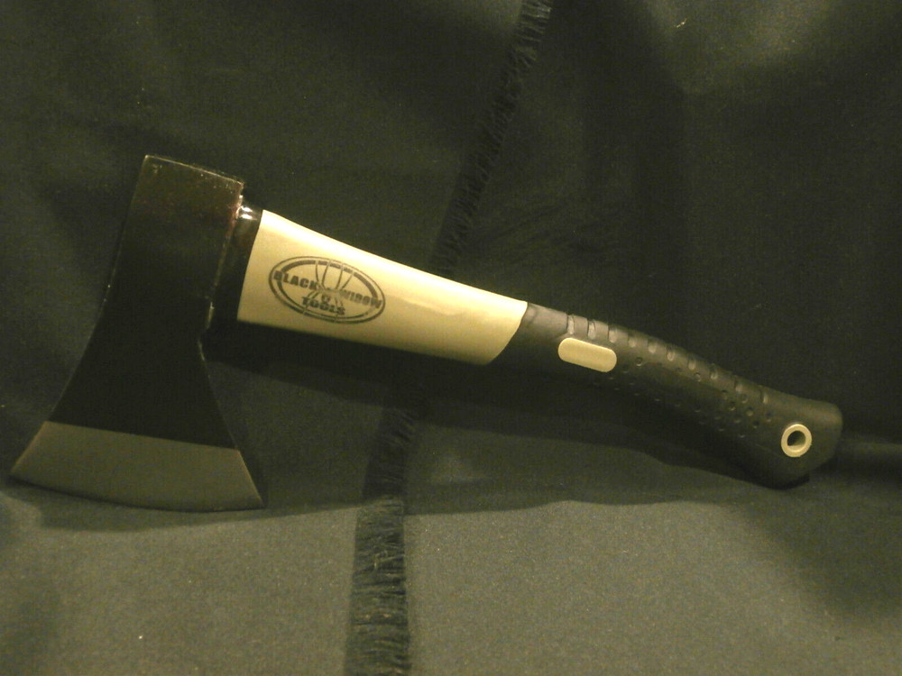 BLACK WIDOW TOOLS HATCHET CAMP AXE   NEW, OLD STOCK