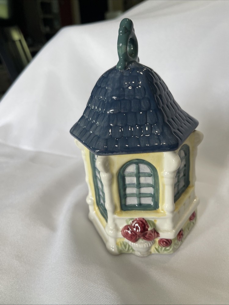 Cracker Barrel Sugar/Lid Gazebo Ceramic