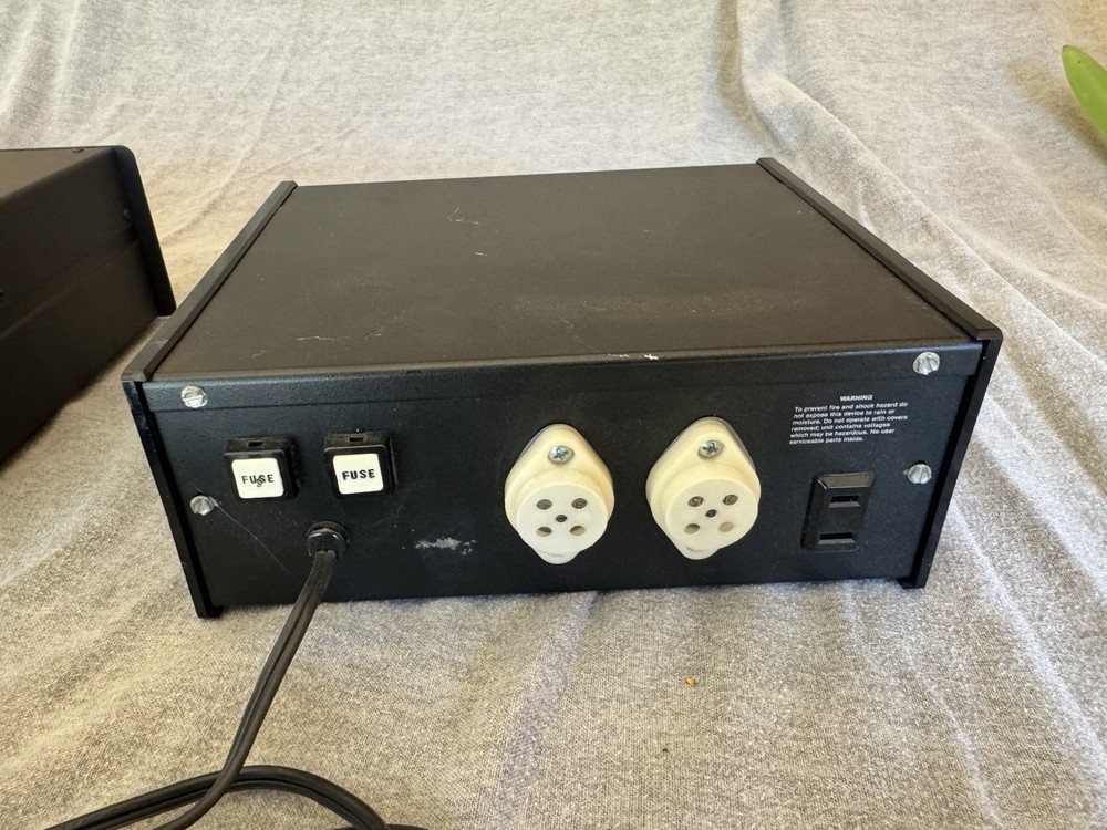 VPI Microprocessor Control Quartz Frequency Power Line Conditioner