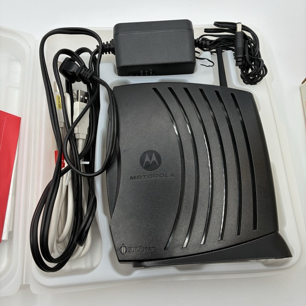 Motorola SBG900 Cable Modem Gateway Wireless Broadband Networking Device