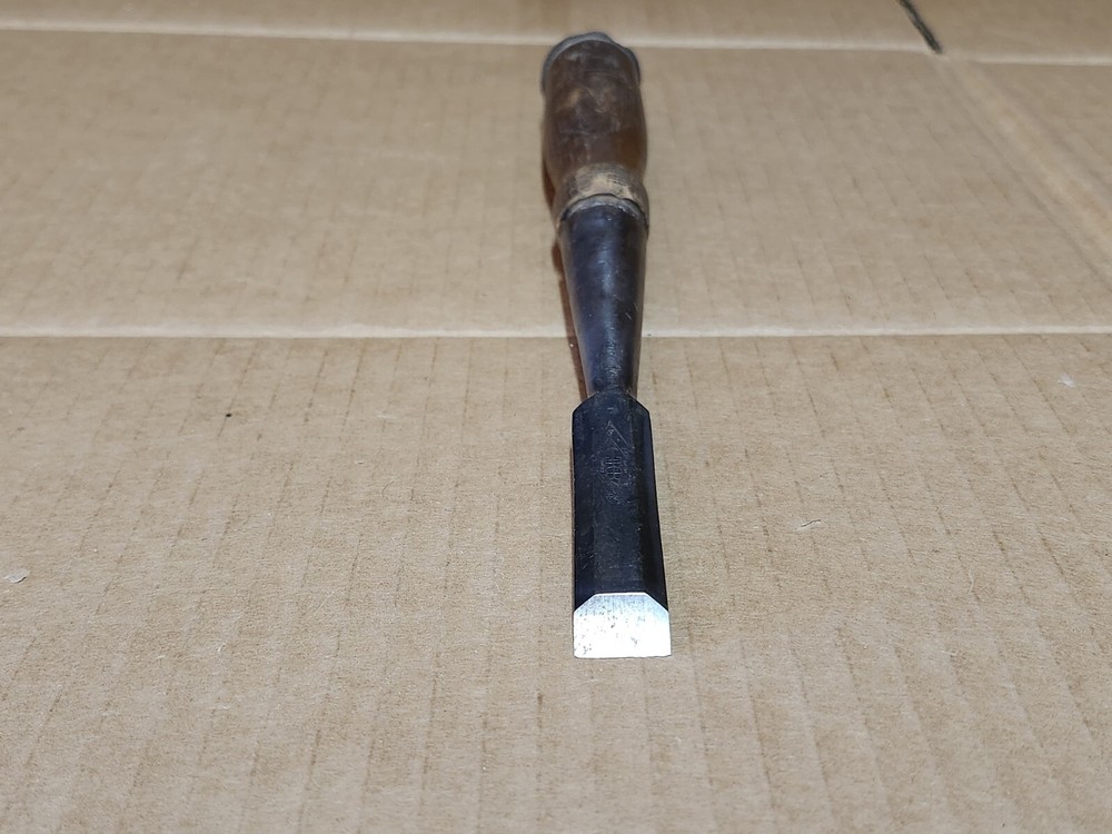 Vintage DE 9/16" Socket Chisel