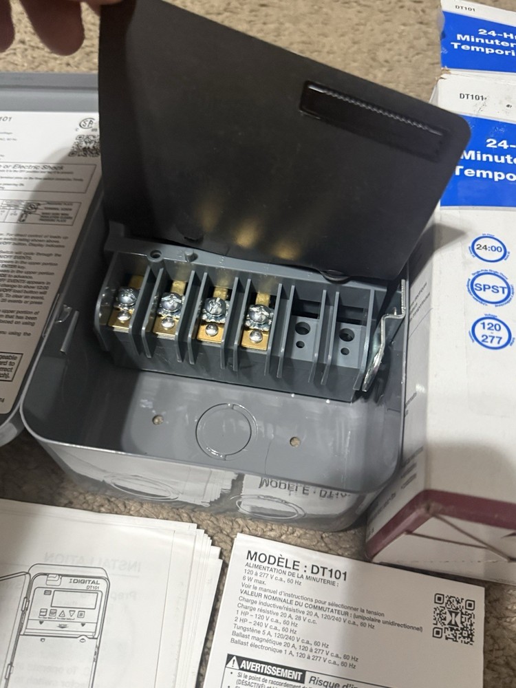 Intermatic DT101 24 Hour Dial Digital Electronic Controls NEW OPEN BOX TESTED