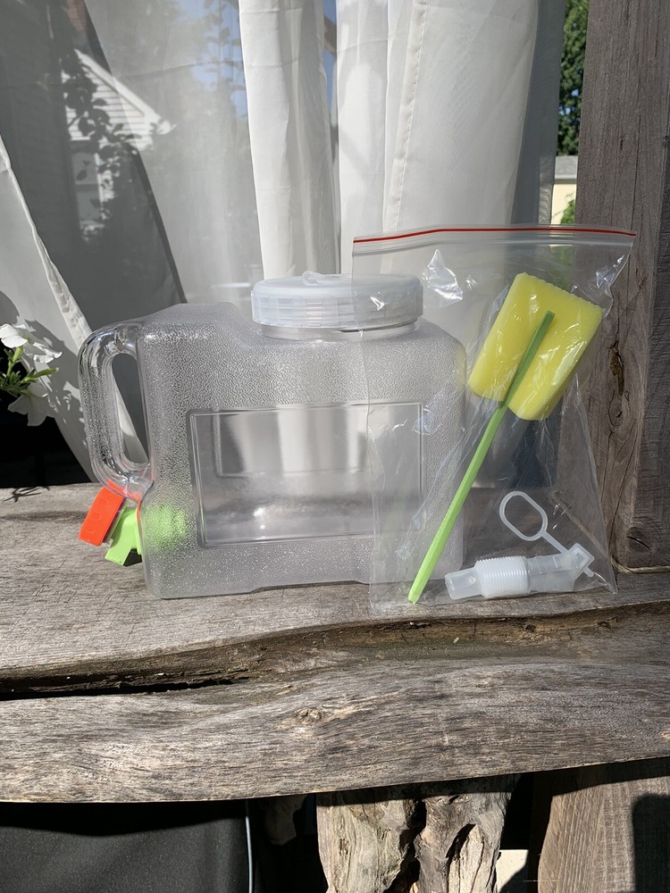 3 Liter Portable Water Storage Container with Handle