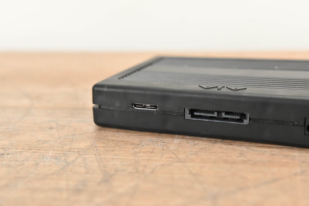AJA KISTOR1TBUSB-R0 1TB KiStor Solid State Drive for Ki Pro CG006YT