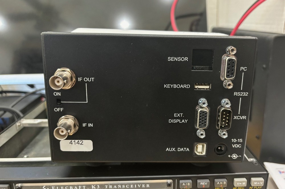 Elecraft P3 Panadapter - Works great with cables # 4142 VGA NICE