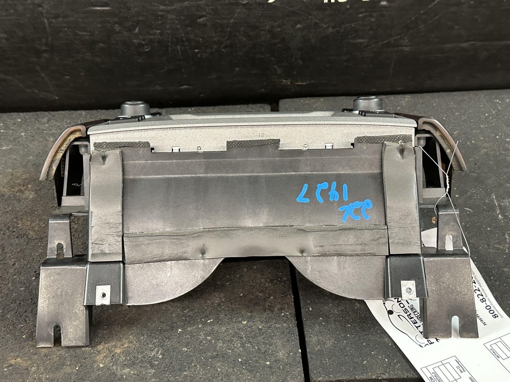 05-09 RANGE ROVER NAVIGATION DISPLAY SCREEN ID YIK500061