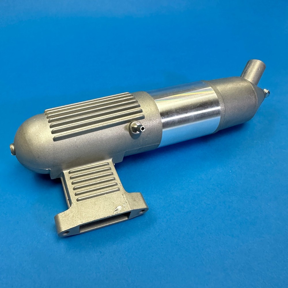 Magnum Engine XLS 91A 2-stroke NIB