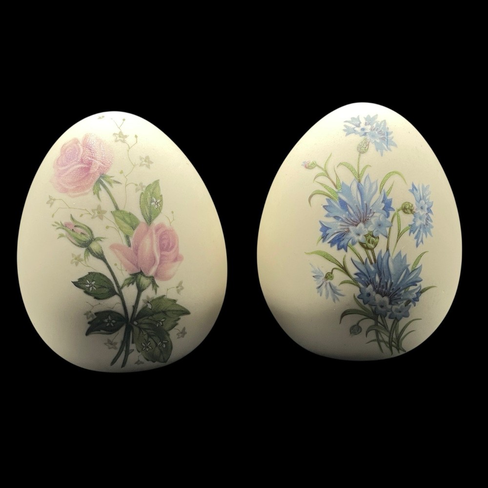 Eggzakly Eggs Porcelain, Natural Eggshell-like Surface 2 Pc Felt Bottoms
