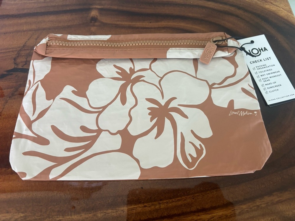 Aloha Collection Local Motion Small Pouch Rare