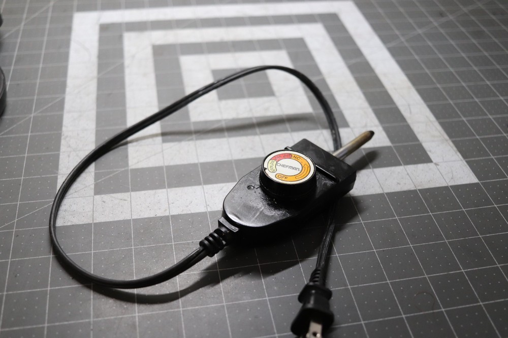CHEFMAN TP-01 Electric Temperature Heat Control Controller Probe - Black